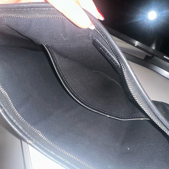 Authentic Balenciaga Pouch - Picture 2 of 7